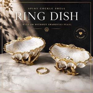 Luxury Spiny Cockle Shell Ring Dish | With or Without Swarovski Pearl | Gold Leaf Gilded Proposal Ring Holder | Wedding & Engagement Gift