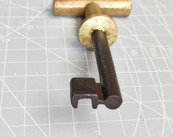 Antique T-Handle Chest Key - Victorian Steampunk Trunk Key - Iron and Brass Sea Chest Key  Coffin Key 19th Century