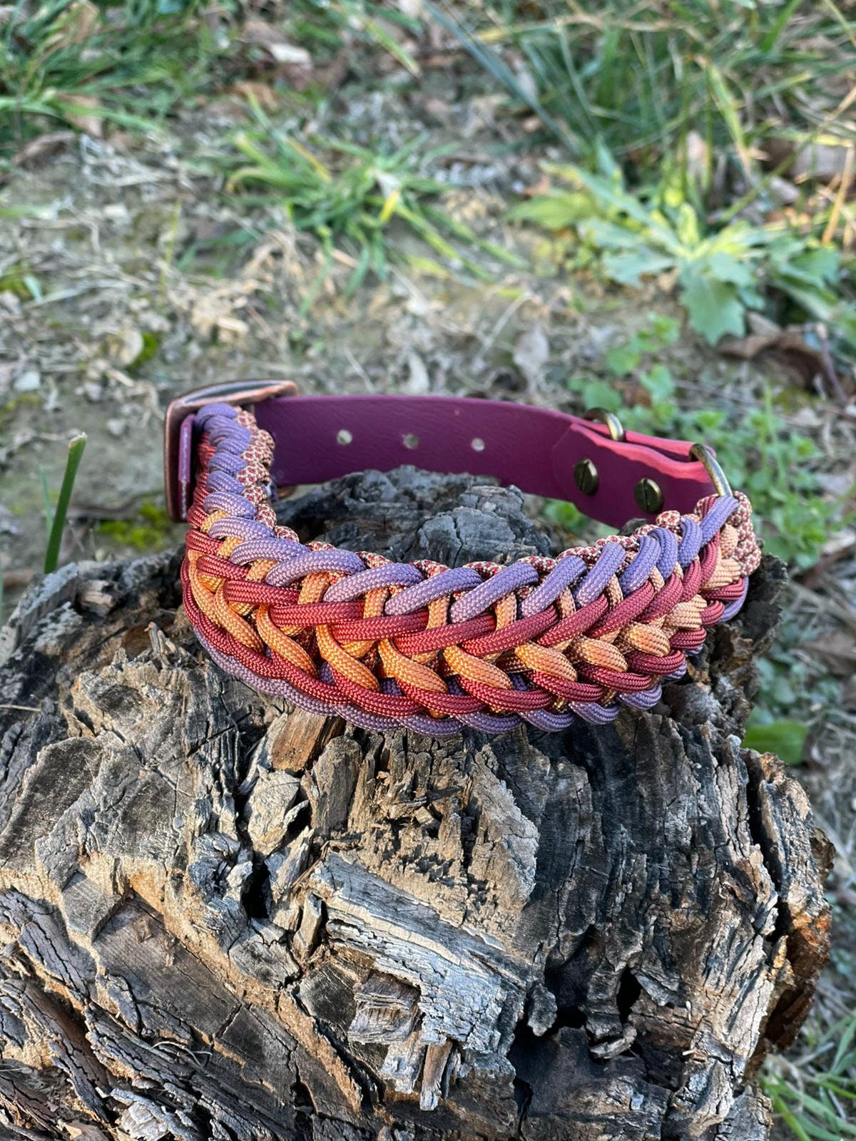 Collier en Paracord et Biothane Modèle Tulipe