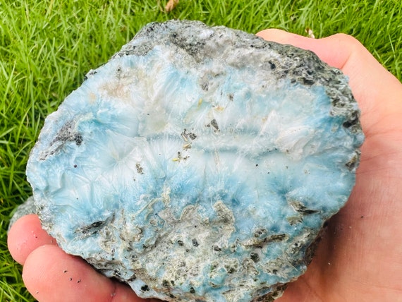 Rough AAA Highest Quality Larimar Directly From Larimar Mine,aaa