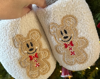 Gingerbread mouse slippers