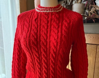Vintage 60s Bright Red Cable Knit Pullover Jumper / Retro 1960s Hand Knit Red & White Striped Ladies Ski Sweater / Extra Small / Small