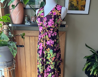 Vintage 70-tals rosa lila blommig maxiklänning | Small - Medium