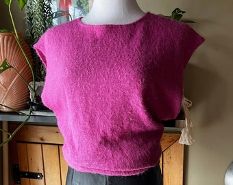 Vintage 80s Bright Magenta Sleeveless Knit Top / Retro 1980s Fuzzy Knit Fuchsia Tank Top / Pink Sleeveless Sweater / Tree-Ko / Medium-Large