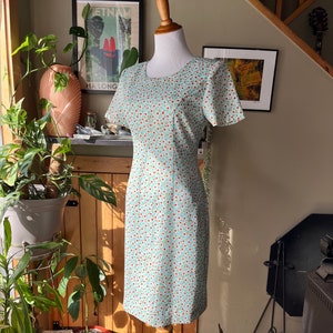 Second hand 80s clothes hotsell