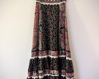 Vintage 70s Boho Tiered Calico Floral Prairie Skirt | Gunne Sax Style | Child Size - 22” Waist