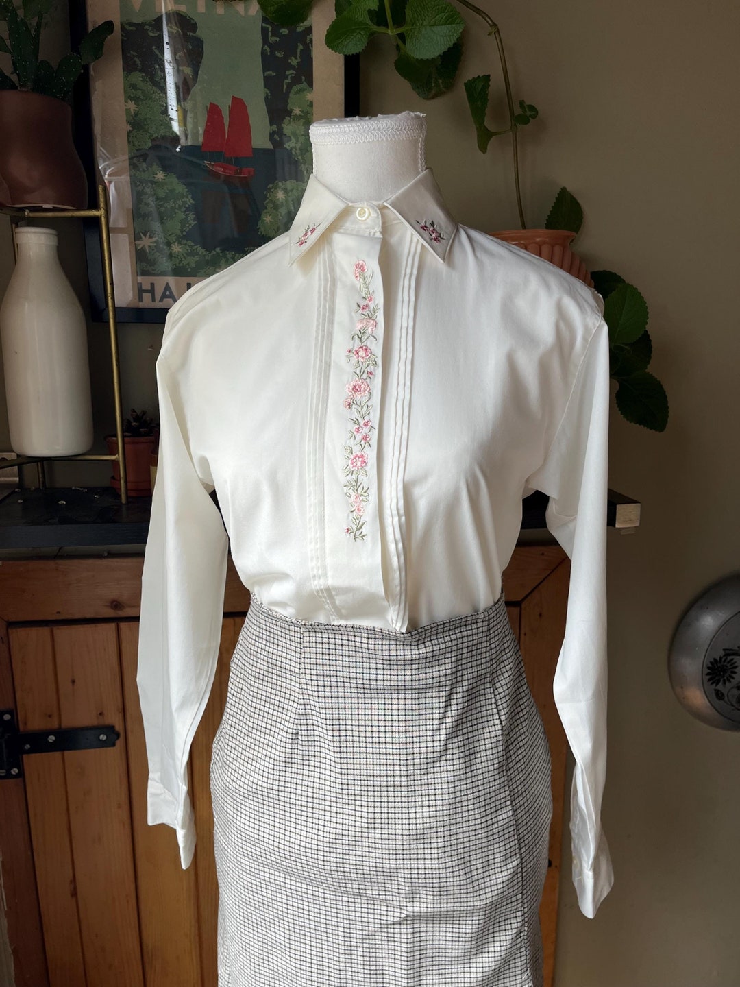 Vintage 90s Y2K Blue Orange & White Floral Striped Print Satin Blouse 8 10 main image 1