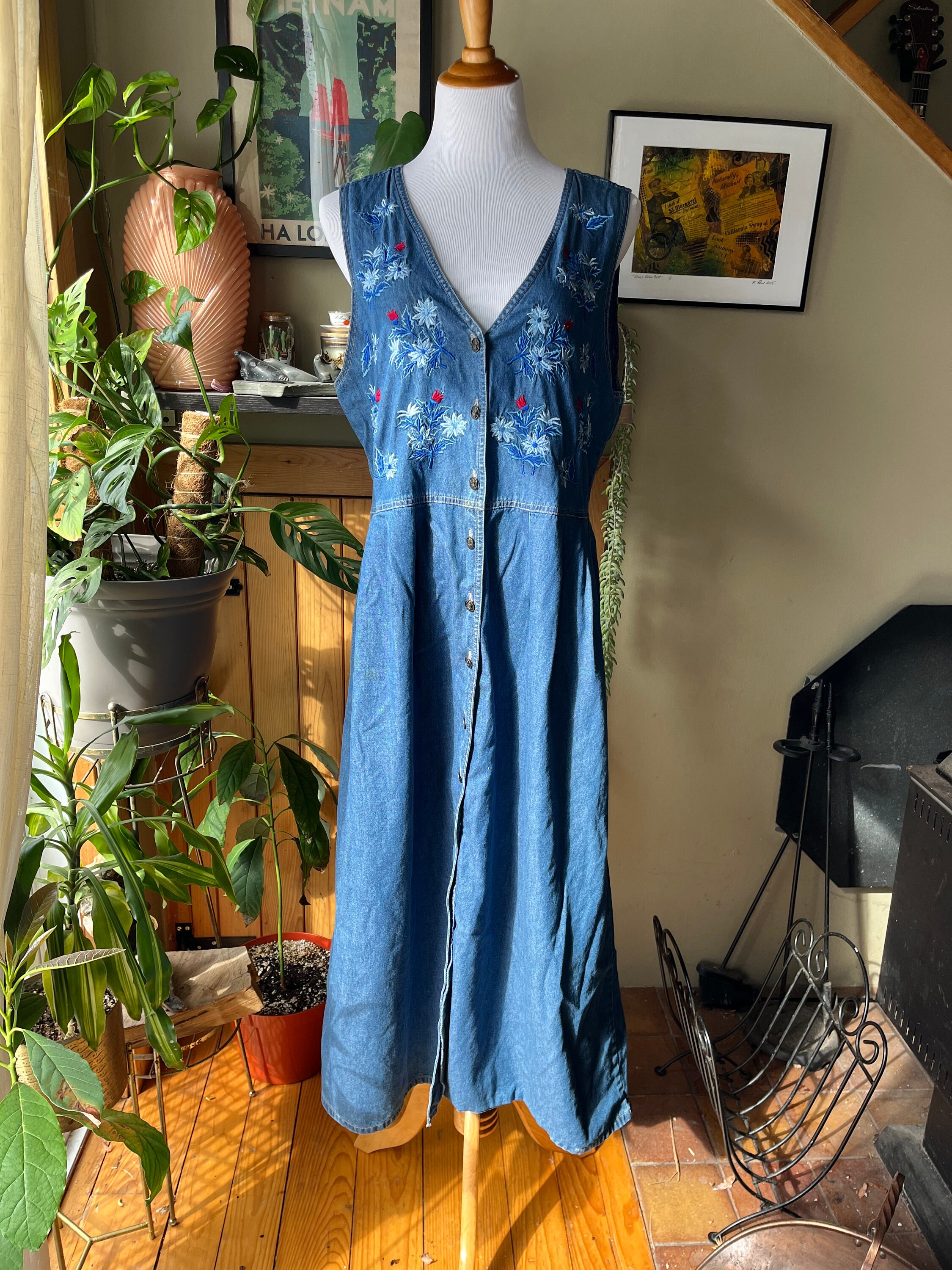 Vintage 90s Floral Embroidered Denim Maxi Dress / Retro 1990s Buttonup