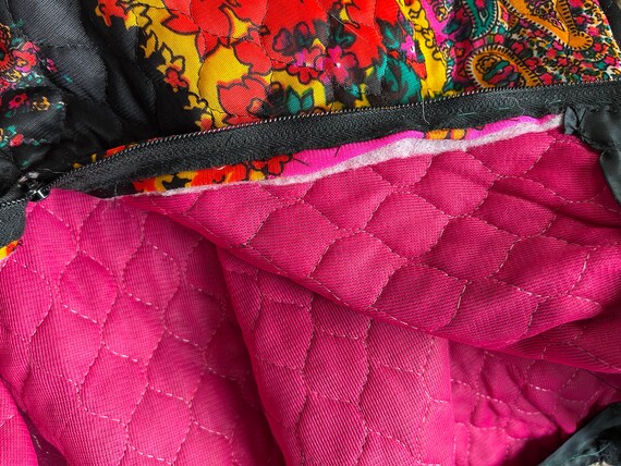 Vintage 70s Bright Pink & Yellow Floral Paisley Q… - image 10