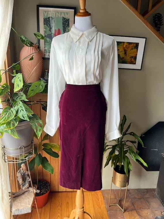 Vintage 70s Burgundy Velvet Straight Midi Skirt / 