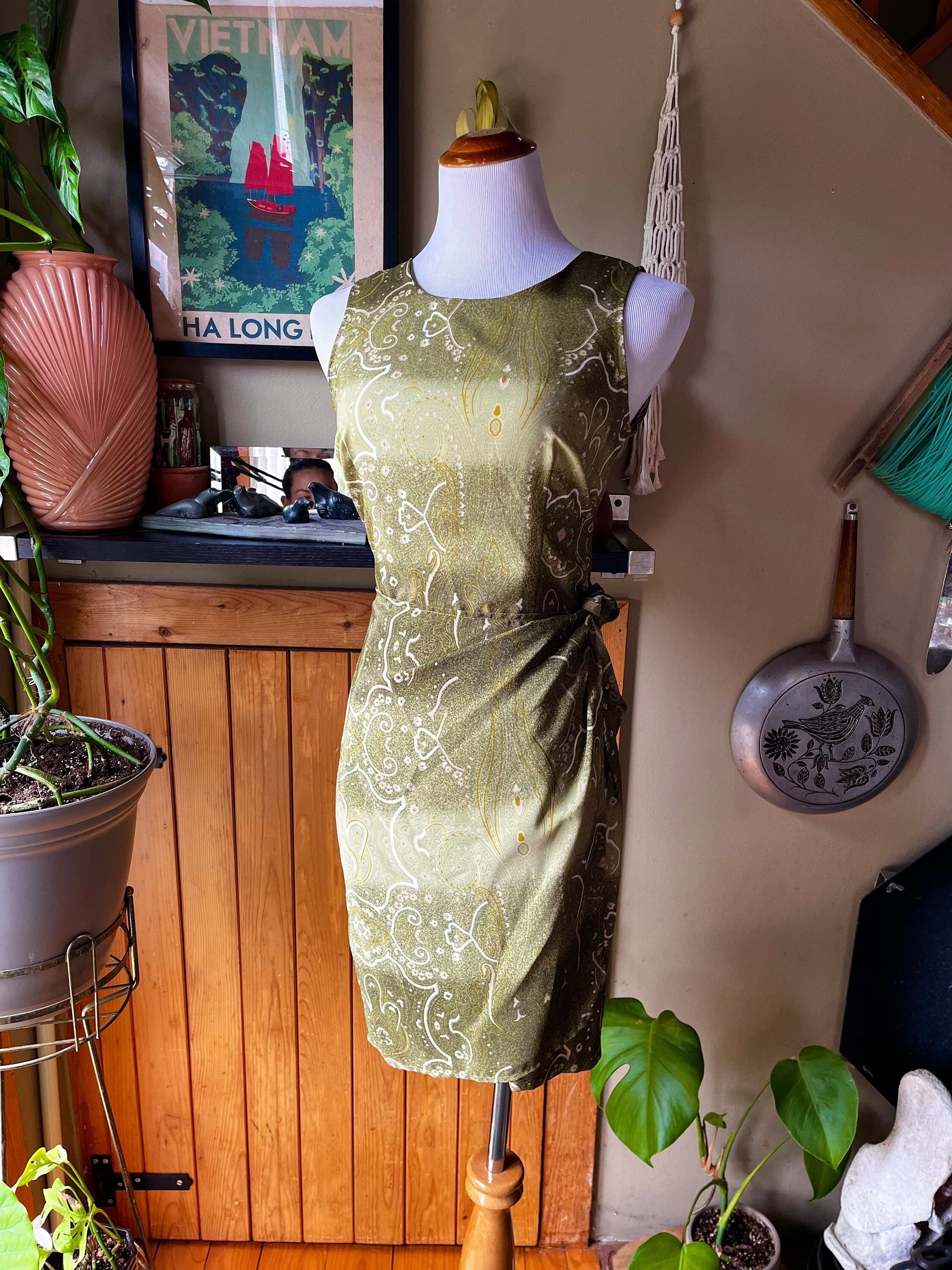 suzy shier green dress Linen-Blend Floral Midi Dress