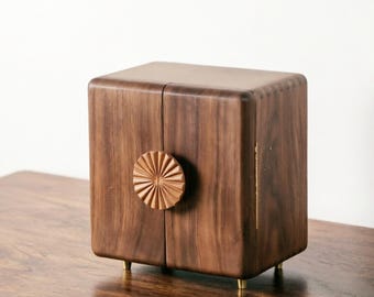 Personalisierte Schmuckschatulle aus schwarzem Walnussholz: 5-Schicht-Gravur-Organizer