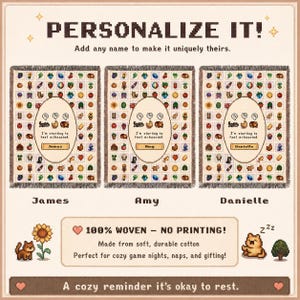 Op de afbeelding: Een gepersonaliseerde geweven deken met een pixelachtig ontwerp, met de namen James, Amy en Danielle. De deken heeft een herhalend patroon van verschillende pictogrammen en de tekst "I'm starting to feel exhausted." De deken is gemaakt van zacht, duurzaam katoen.