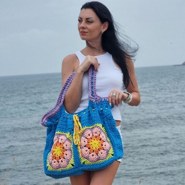Big Everyday Bag  With Granny Square African Flower Crochet Pattern in PDF , Colorful Crochet Beach bag , Granny Square Bag Pattern in PDF