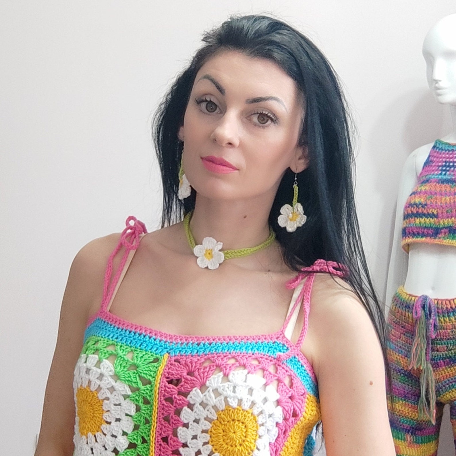 Daisy Crop Top Crochet Pattern in PDF , Summer Daisy Vest , Daisy