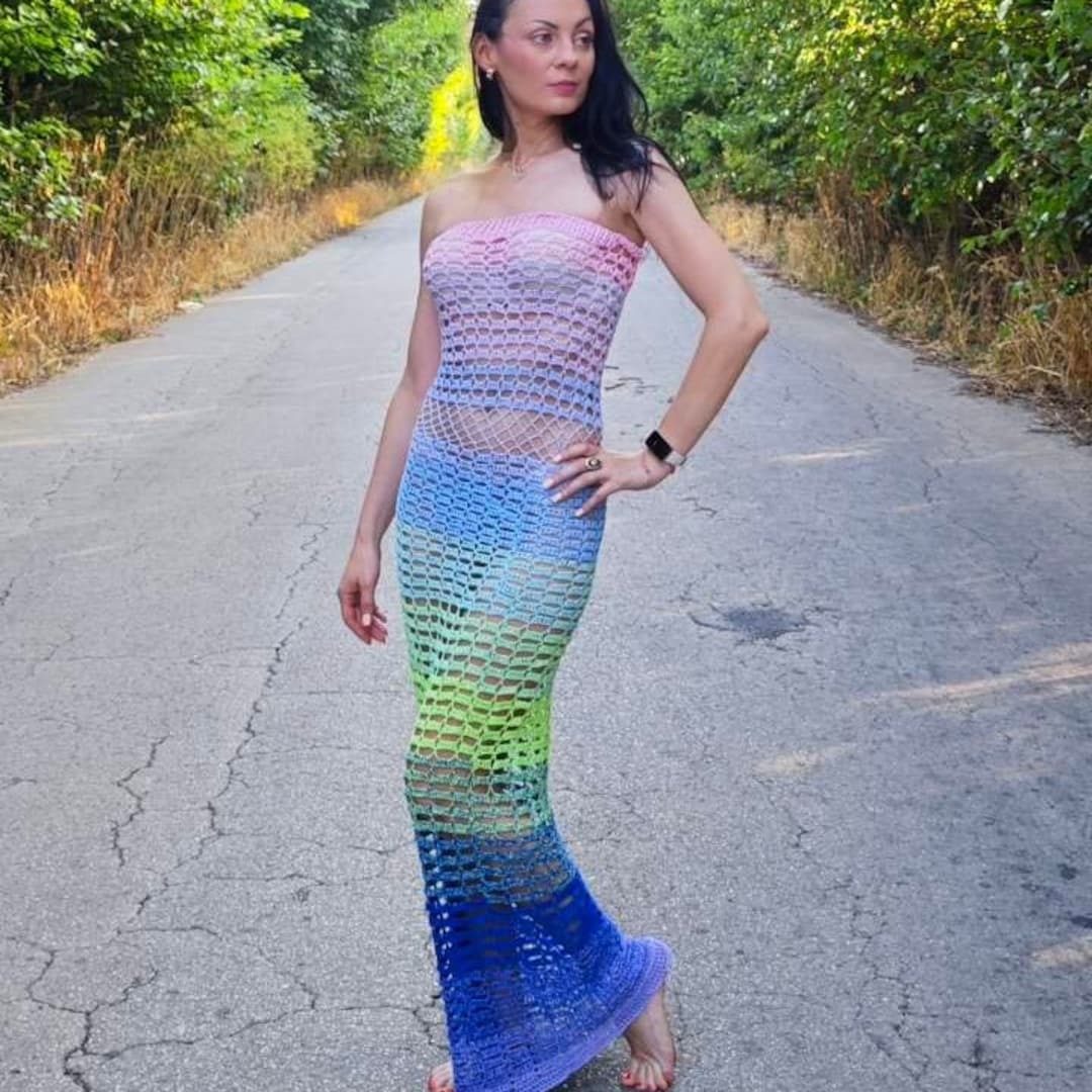 Crochet Lace Panel Rib-Knit Maxi Dress