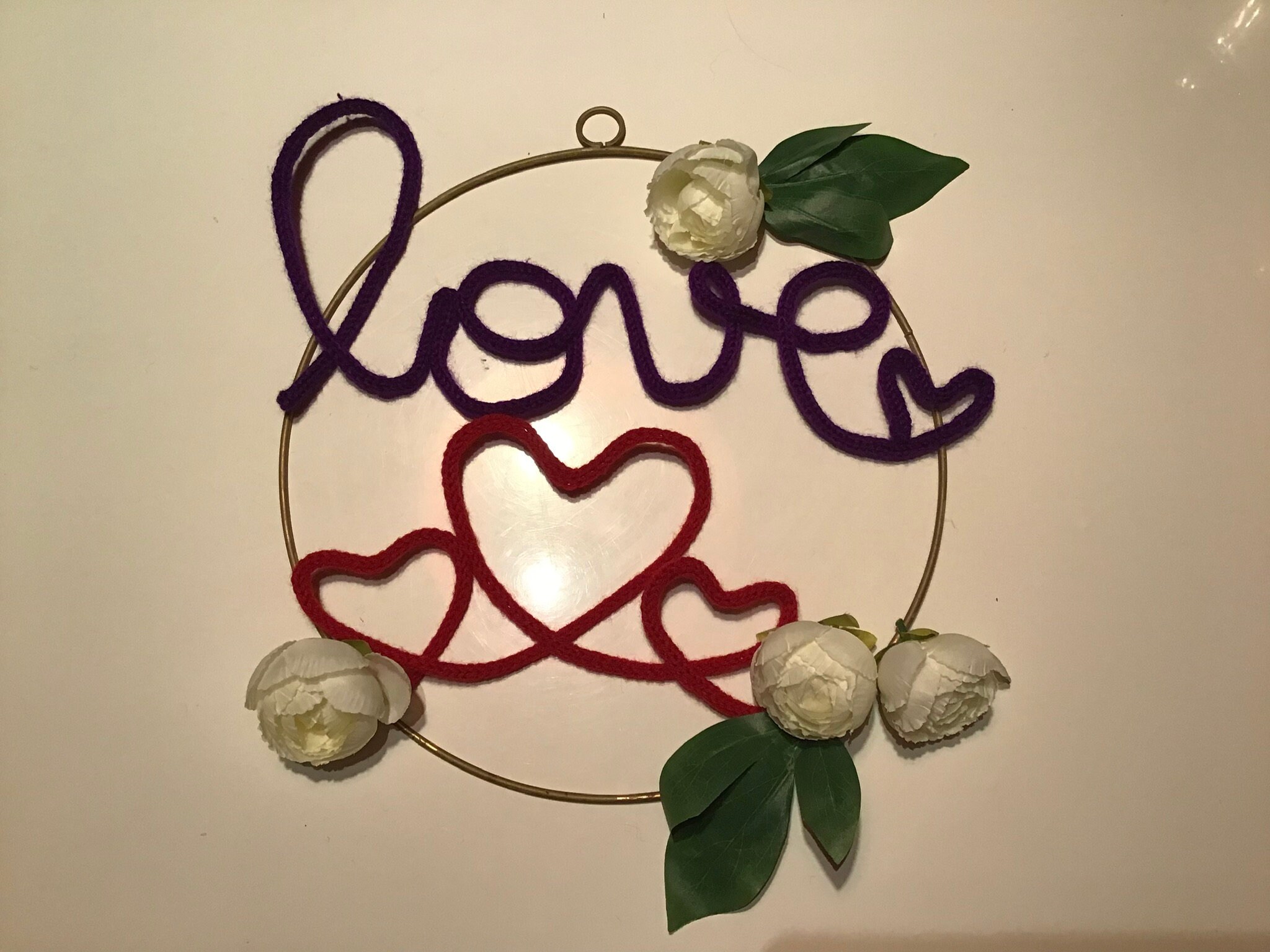 Couronne Love en Tricotin