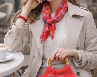 Bolso de fieltro hecho a mano, bolso de lana rojo anaranjado rosa, asa de bambú, bolso de mano bohemio para mujer, regalo