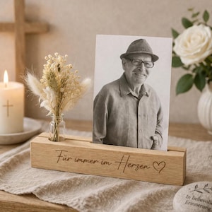 Beechwood memorial rail with engraving – bereavement gift, photo rail with candle or dried flowers, stylish funeral decoration, picture rail