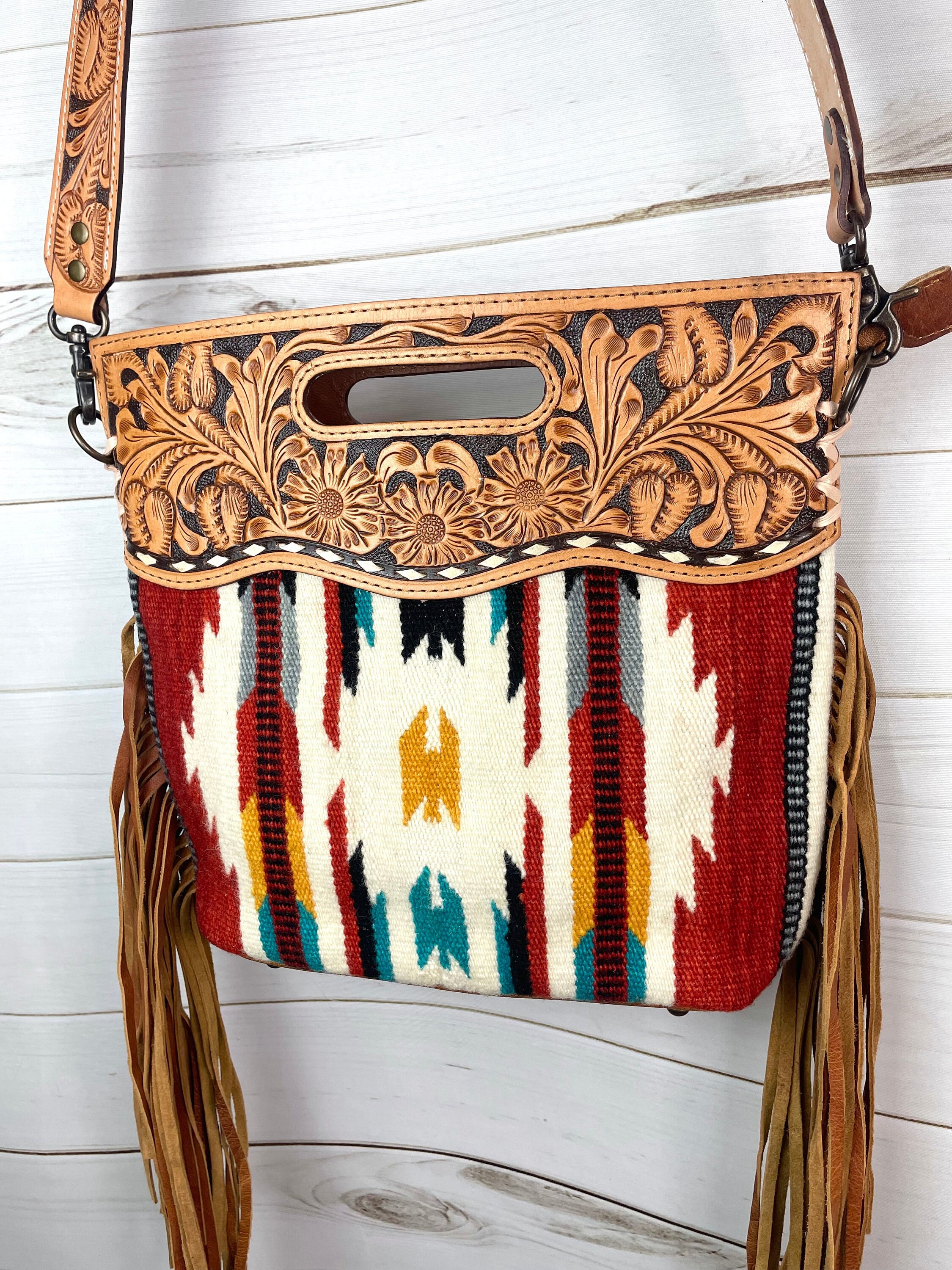 STS Ranchwear Palomino Serape Millie Mail Bag – Branded Country Wear