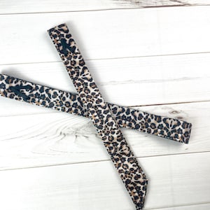 Light Leopard Cinch Strap Set