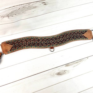 Daisy Tooled Roughout Leather Tripping Collar