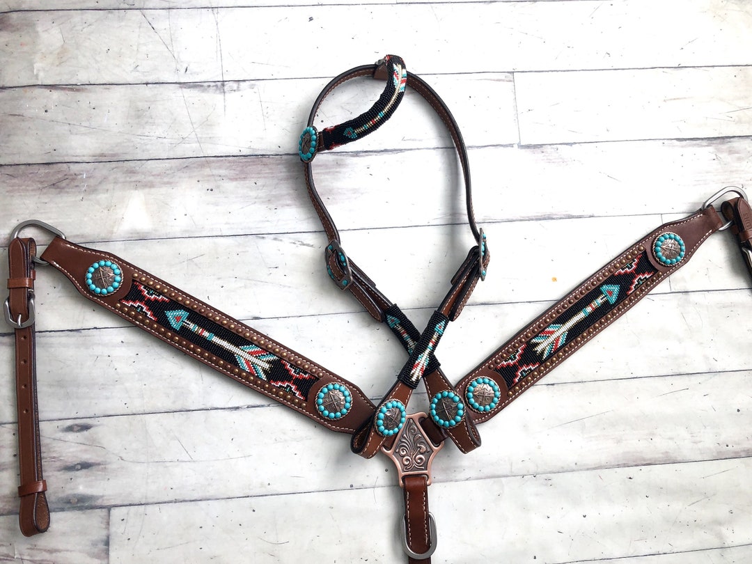 New! Teal Arrows Tack Set main image 0