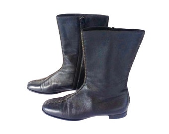 Bally woman low heel thick soft leather emphasized stitching boots, uk 4, us 6.5, eu 37.