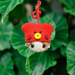K-pop Crochet Doll Head Keychain | Handmade Amigurumi Plushie | Bias Gift Idol | Fan Merch Cute Collectible