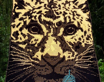 Leopard up and close, digital pattern for overlay mosaic and interlocking filet crochet