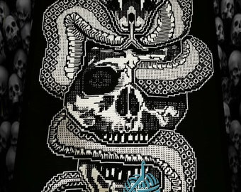 Snake and Skull, DIGITAL PATTERN for overlay mosaic and interlocking filet crochet