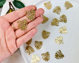 10pcs Monstera Leaf Raw Textured Brass Pendant