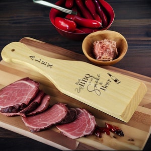 Engraved BBQ Grill Scraper made from Pine Wood, Personalized Wood Grill Scraper, Father&#39;s Day Gift, BBQ Lover Gift