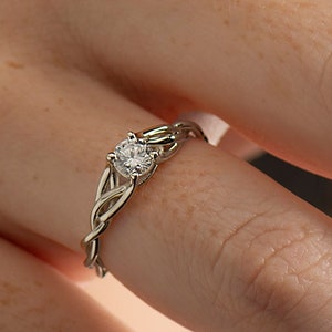 Keltische solitaire verlovingsring, 14K witgouden ring Lab Grown diamanten ring, moissaniet ring, unieke ring, alternatief diamant, knoopring