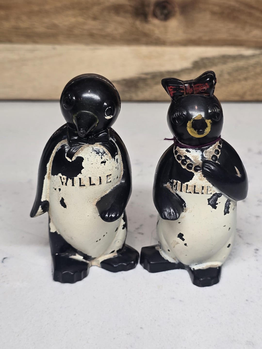 Vintage Willie and Millie Penguin Salt and Pepper Shakers. - Etsy