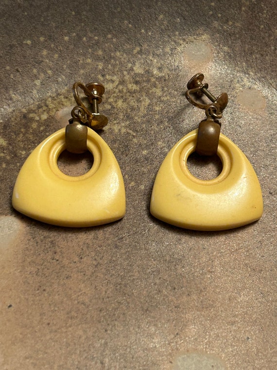 Bakelite Dangle Earrings Cream Corn Butterscotch … - image 2