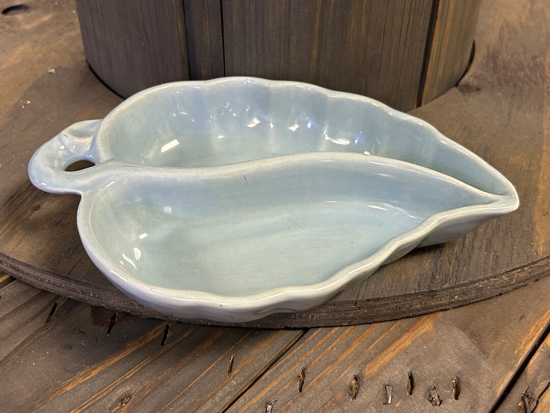 Vintage California Pottery Blue Leaf 908 Divided Serving Dish Etsy