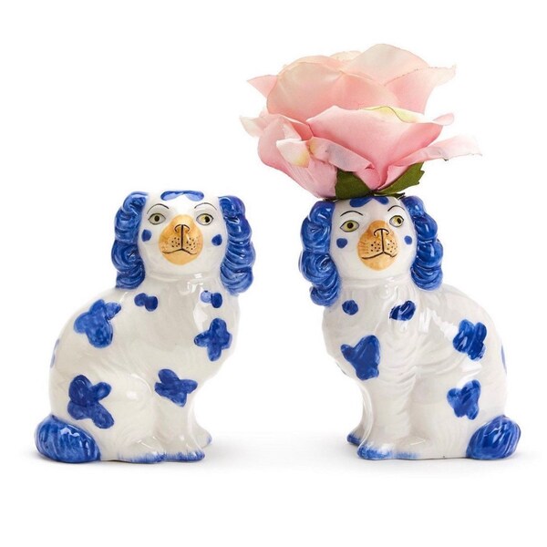Vases de bourgeons de chien Staffordshire bleu et blanc, ensemble de deux