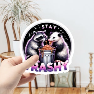 Rester trash raton laveur et opossum Sticker