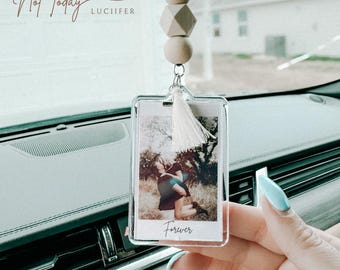 Personlig fotobackspegel-bilberlock {biltillbehör, bilprydnad, presentidéer, unik presentidé, polaroid, julklapp}