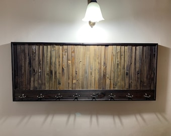 Reclaimed Wood Wall Hanger – Rustic Entryway Organizer,  3D