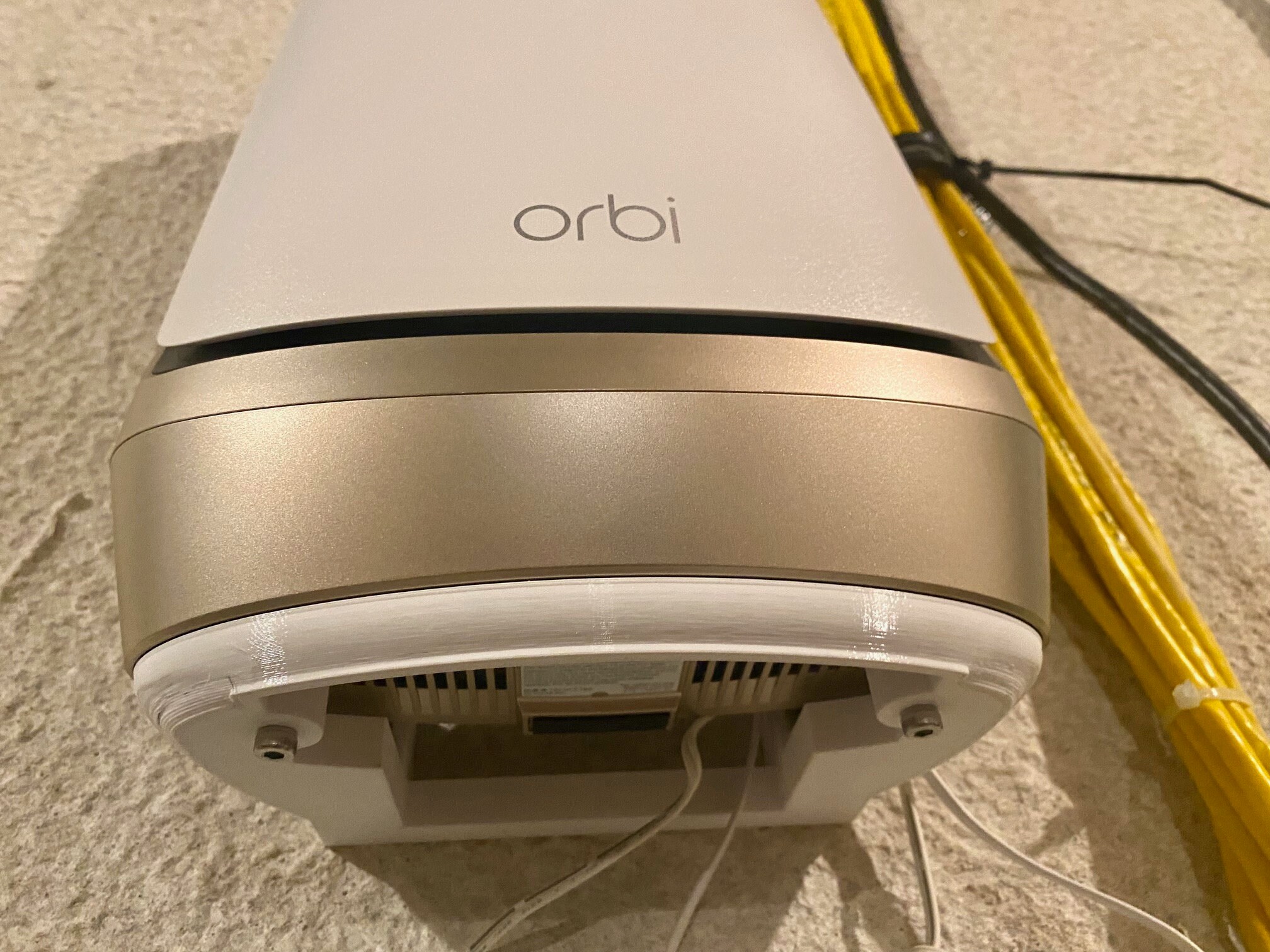 Netgear Orbi Wall Mount Fits RBK750, RBK850, RBK860, RBK960, AX4200 ...