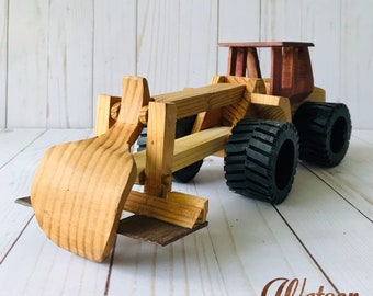 Wooden Log Loader, Wooden Toy Vehicle, Toy Log Loader, Heirloom Toy for Boy, Hand Crafted in the USA