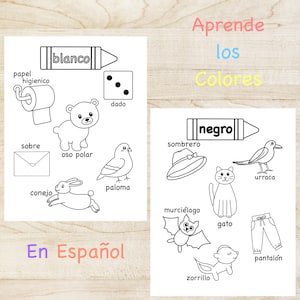 May include: Black and white illustration of a learning sheet for children. The sheet features various objects and animals, such as a polar bear, a dove, a rabbit, a die, a toilet paper roll, an envelope, a cat, a bat, a hat, a bird, pants, and a squirrel. The sheet is titled "Aprende los Colores" and "En Espa&ntilde;ol".