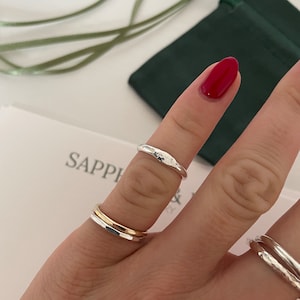 Signet Pinky Ring | Recycled Sterling 925 Silver | Handmade Solid Silver | Tiny Signet Ring | Hammered Pinky Ring | Small Silver Signet Ring