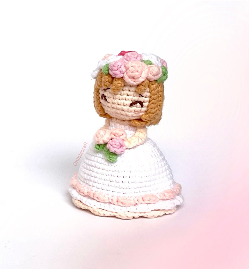 Reversible Flower Bouquet and Bride Amigurumi Pattern wedding crochet pattern PDF image 5