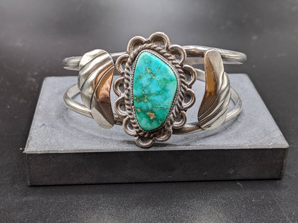 VINTAGE 60s〜70s Navajo Turquoise Bangle Heavy Native American 70s Vtg Turquoise Sterling Silver Cuff