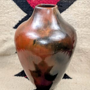 Beautiful, Elegant, Navajo Square Mouth Vase by Renown Artist Alice Cling
