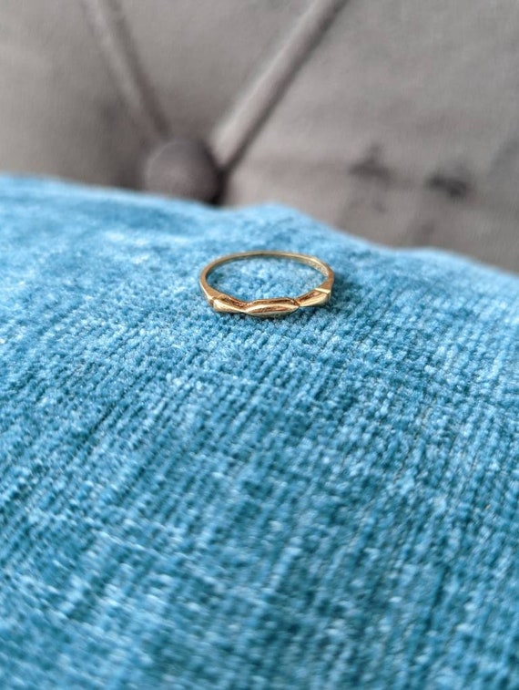 Simple, delicate 14K GOLD Ring