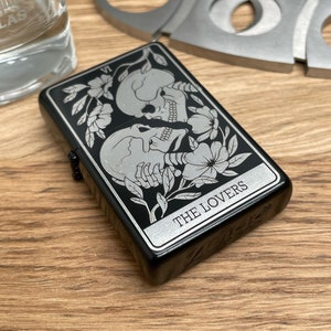 Storm lighter "Tarot" | 23 motifs | painted black | Engraving | Petrol lighter | similar to Zippo | The Fool | Death | The Sun